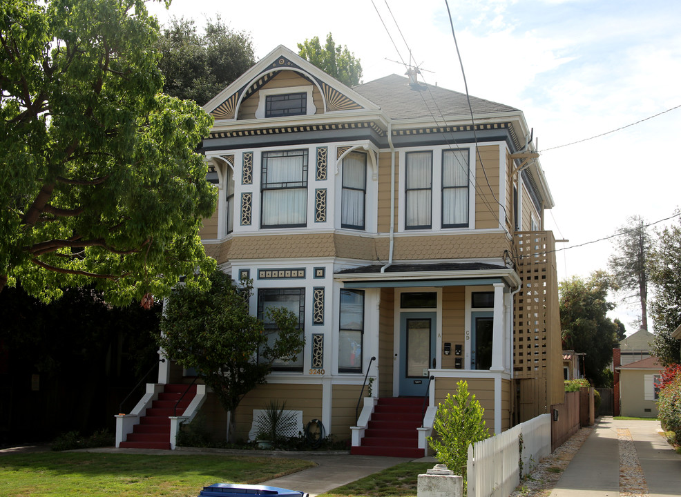 3240 Briggs Ave in Alameda, CA - Building Photo