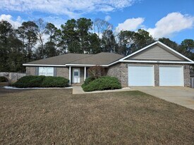 401 E Morningview Dr in Enterprise, AL - Building Photo