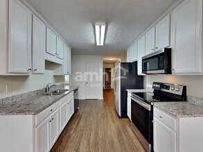 1354 Webb Meadows Ct in Loganville, GA - Foto de edificio - Building Photo