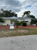 647 Holmes Ave in Lake Placid, FL - Building Photo