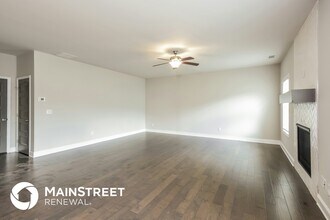 732 Overlook Gln Dr in Lawrenceville, GA - Building Photo - Building Photo