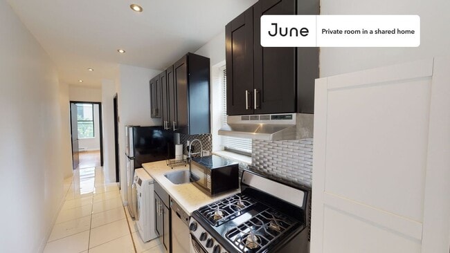 Room in Shared 3 bed/1 bath home in New York, NY - Foto de edificio - Building Photo