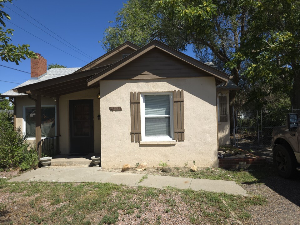 502 Alma Ave in Pueblo, CO - Building Photo