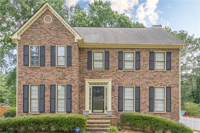 property at 2056 Plantation Rd