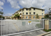 Welcome to Your Ideal Home in North Miami'... in North Miami, FL - Building Photo - Building Photo