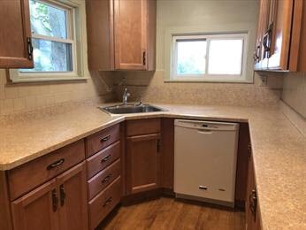 11 Crescent Sq, Unit #3