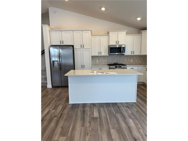 23349 Wood Ln in Rogers, MN - Building Photo - Building Photo