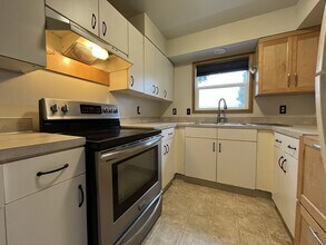 5130 NE 86th Ave in Portland, OR - Building Photo - Building Photo