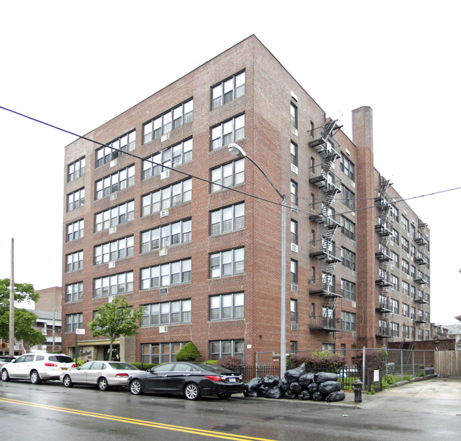 The Bradhurst in Brooklyn, NY - Building Photo - Building Photo