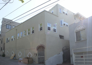 964 Vermont St in Oakland, CA - Building Photo - Building Photo