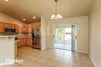 4302-4312 12th St W in Lehigh Acres, FL - Foto de edificio - Building Photo