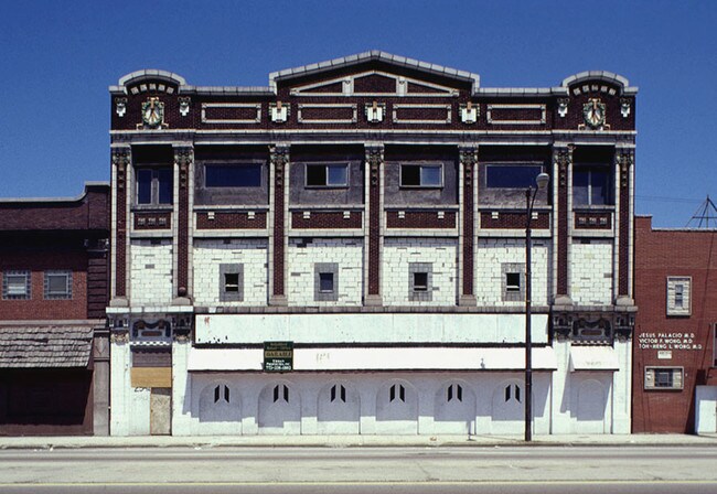 2542 W North Ave in Chicago, IL - Building Photo - Building Photo