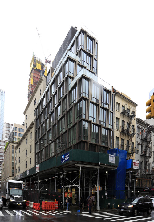 Tribeca Rogue in New York, NY - Building Photo