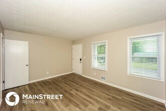 5348 The Savoy in College Park, GA - Building Photo - Building Photo