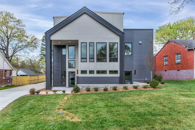 property at 1807 Martin St