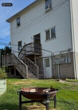 143 E High St in East Hampton, CT - Building Photo - Building Photo