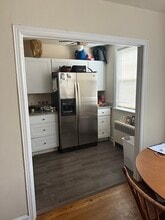 112 Fairfield Ln, Unit 1 in Wayne, PA - Foto de edificio - Building Photo