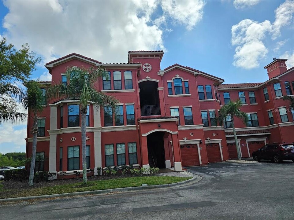 2713 Via Murano in Clearwater, FL - Building Photo