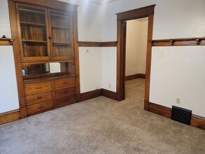 2849-2851-2851 S Herman St in Milwaukee, WI - Building Photo - Building Photo
