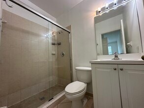 2929 SE 2nd St in Homestead, FL - Building Photo - Building Photo