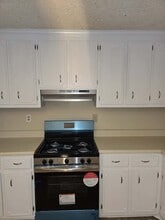 314 W Gordon St, Unit apt. 1 in Thomaston, GA - Building Photo - Building Photo