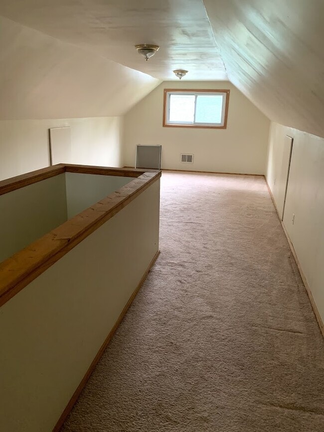 934 Hadden Ave in Howell, MI - Building Photo - Building Photo