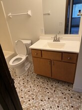 401 S Marietta St, Unit 2 in Verona, WI - Foto de edificio - Building Photo