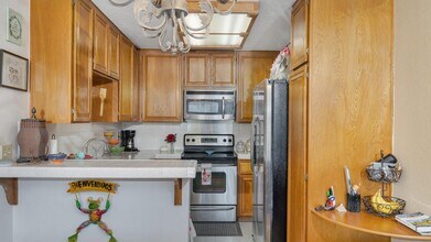 5765 Friars Rd in San Diego, CA - Building Photo - Building Photo