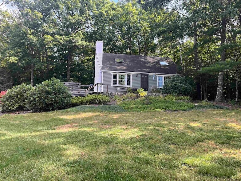 64 Quarry Ln in Conway, NH - Building Photo