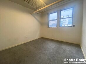 19 Peterborough St in Boston, MA - Building Photo - Building Photo