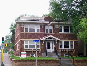 3601 Park Ave in Minneapolis, MN - Foto de edificio - Building Photo