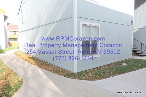 4602 Neil Rd-Unit -67 in Reno, NV - Foto de edificio