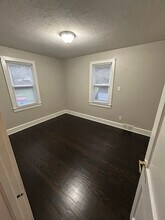 741 S East Ave in Vineland, NJ - Foto de edificio - Building Photo