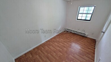 1226 Martin Cir in Hendersonville, NC - Building Photo - Building Photo