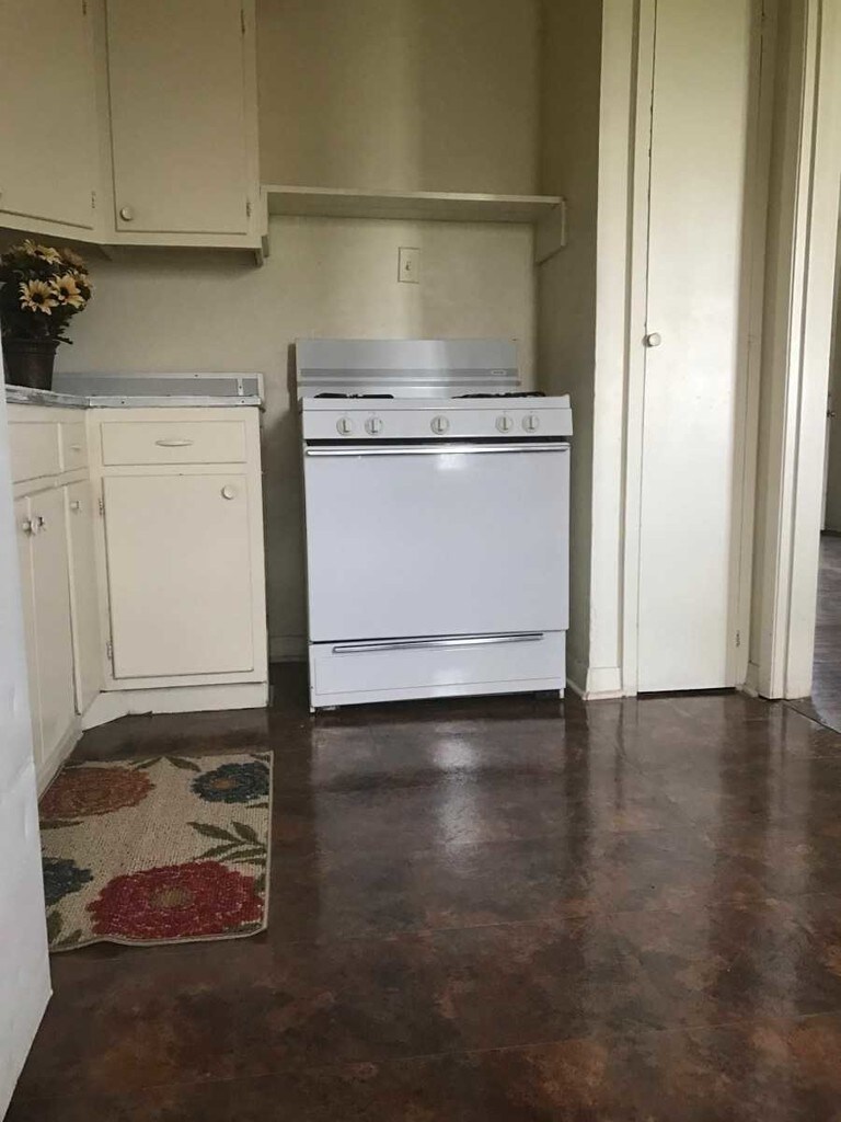 Country Club Estates Apartments in Mineral Wells, TX