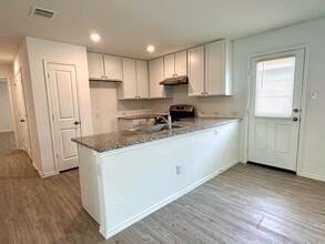 211 Presidio Pl in San Antonio, TX - Building Photo - Building Photo