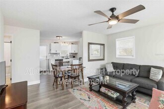 604 Church St in Nokomis, FL - Building Photo - Building Photo