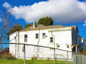 1809 Linden St in Oakland, CA - Building Photo - Building Photo