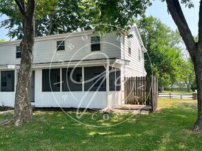 3221 N McCord Rd in Toledo, OH - Foto de edificio - Building Photo