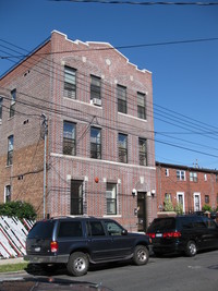 526 Elton St in Brooklyn, NY - Building Photo - Building Photo