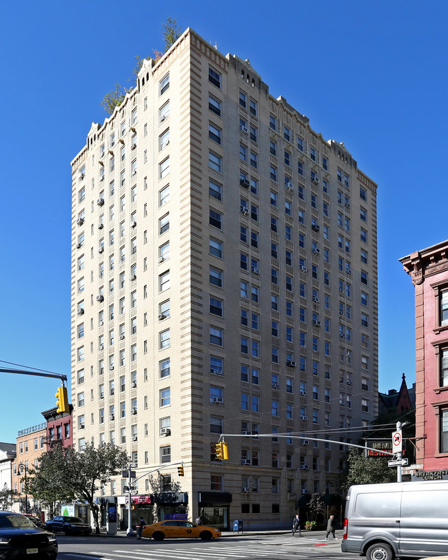 The Waverly in New York, NY - Building Photo - Building Photo