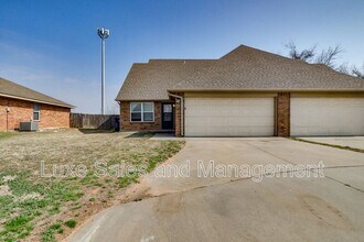 1736 W Palm Pl in Oklahoma City, OK - Building Photo - Building Photo