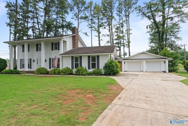 101 Shady Ln in Athens, AL - Building Photo - Building Photo