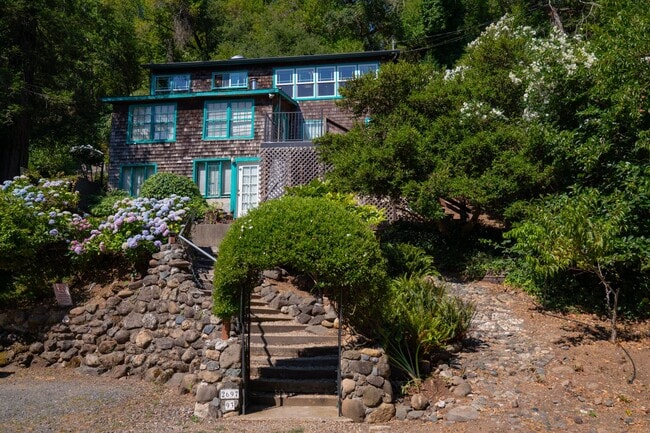 property at 2697 S Fitch Mountain Rd