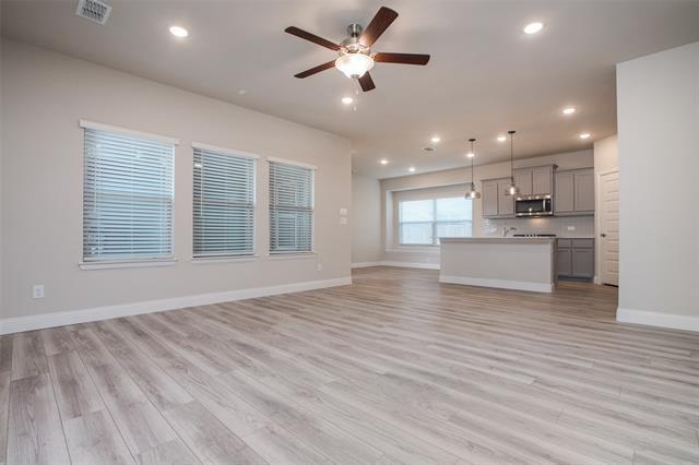 213 Town Pk Ave in Princeton, TX - Building Photo - Building Photo