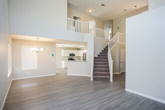 908 Ashurst Ct in Henderson, NV - Foto de edificio - Building Photo