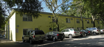 1517 NW 5th Ave Apartments