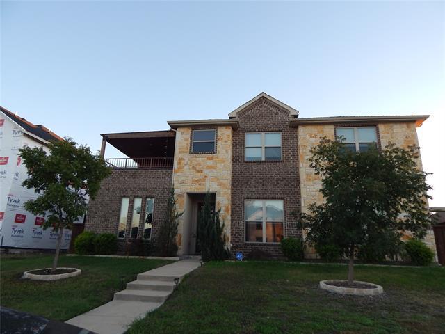 8202 Woodside Rd in Rowlett, TX - Building Photo