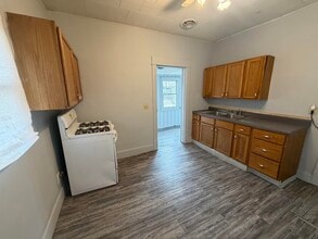 210 E 11th St in Georgetown, IL - Building Photo - Building Photo