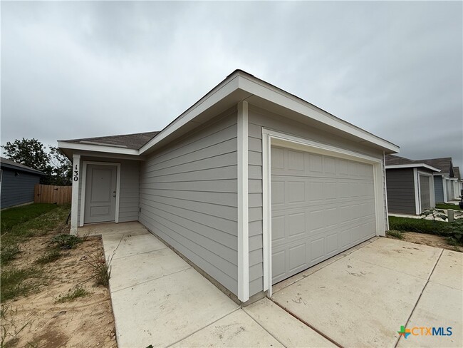 property at 130 Pastar Fls